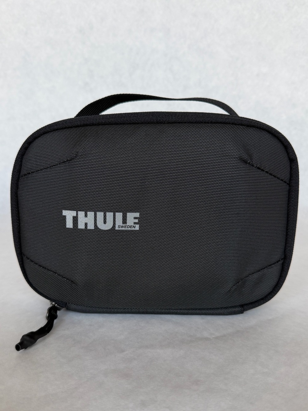 Thule Subterra PowerShuttle Tech Electronics Organizer Black